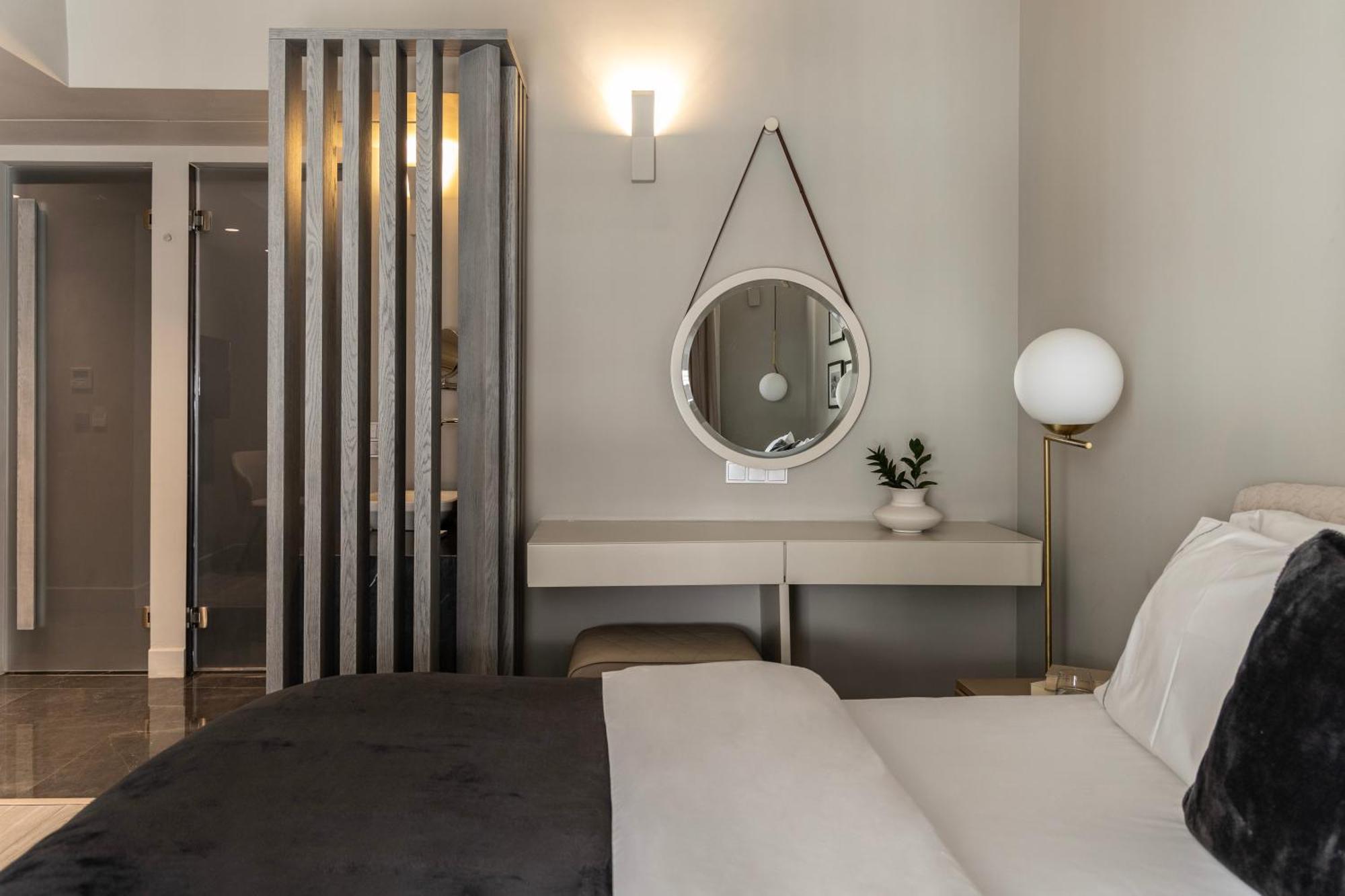 Oniro City Athena Bagian luar foto
