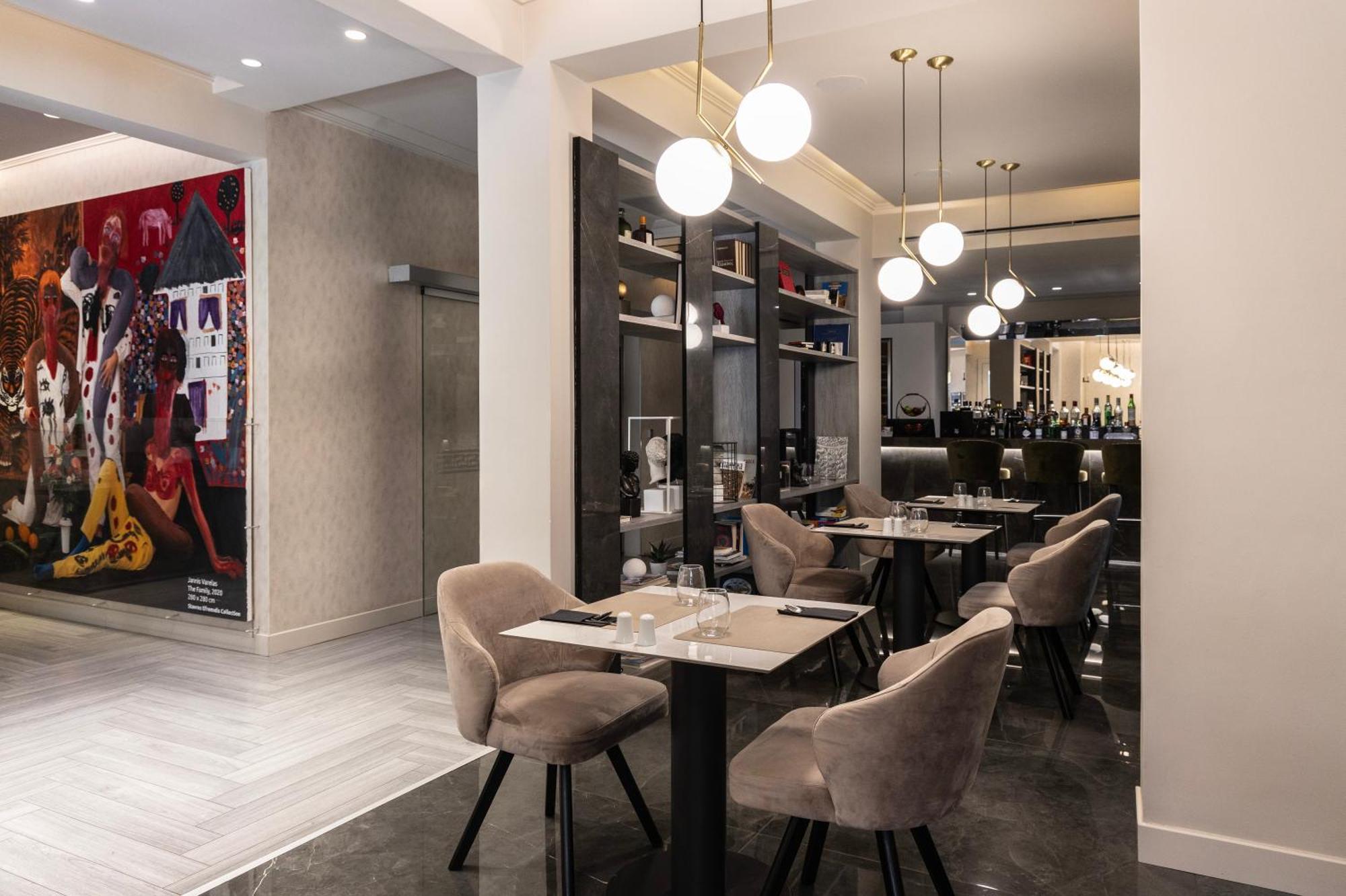 Oniro City Athena Bagian luar foto