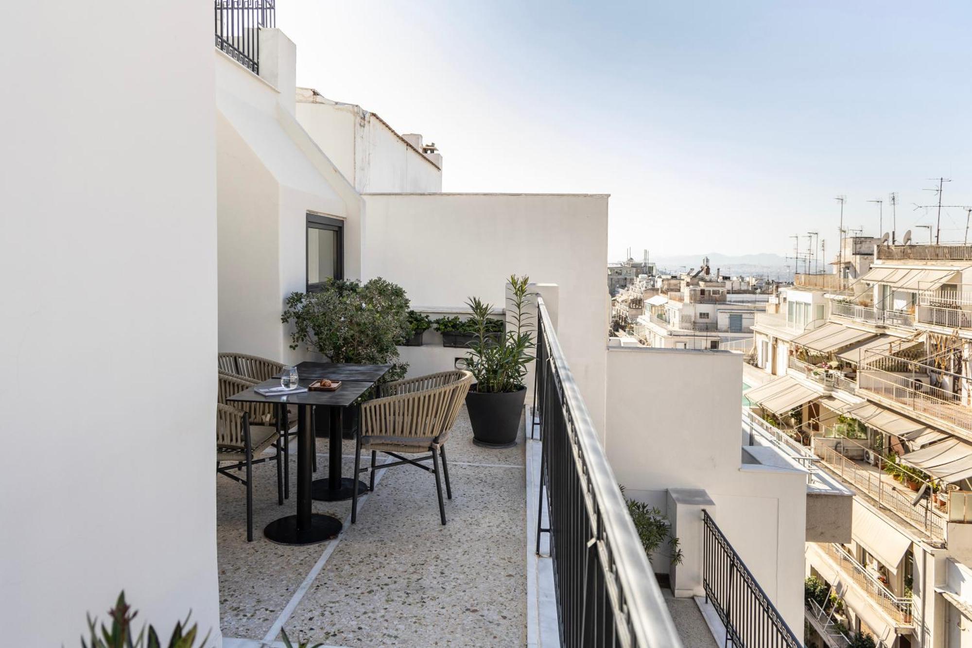 Oniro City Athena Bagian luar foto